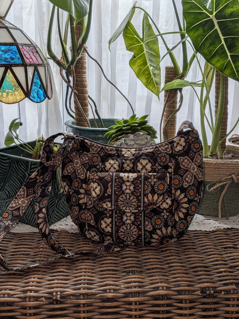 Vera Bradley Canyon Pattern. Crossbody Bag, Tote And Lunch Bag Set. - Picture 4 of 7